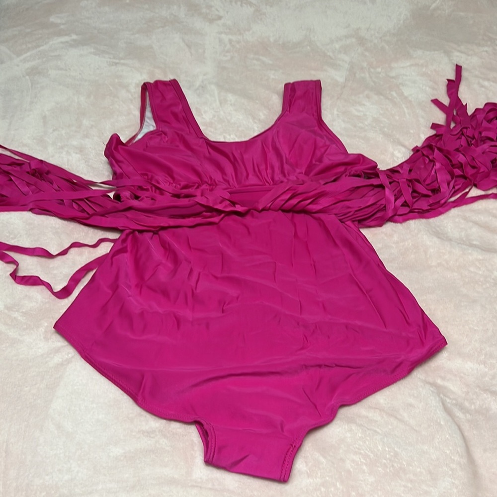 Swimsuit - Picture 3 of 4